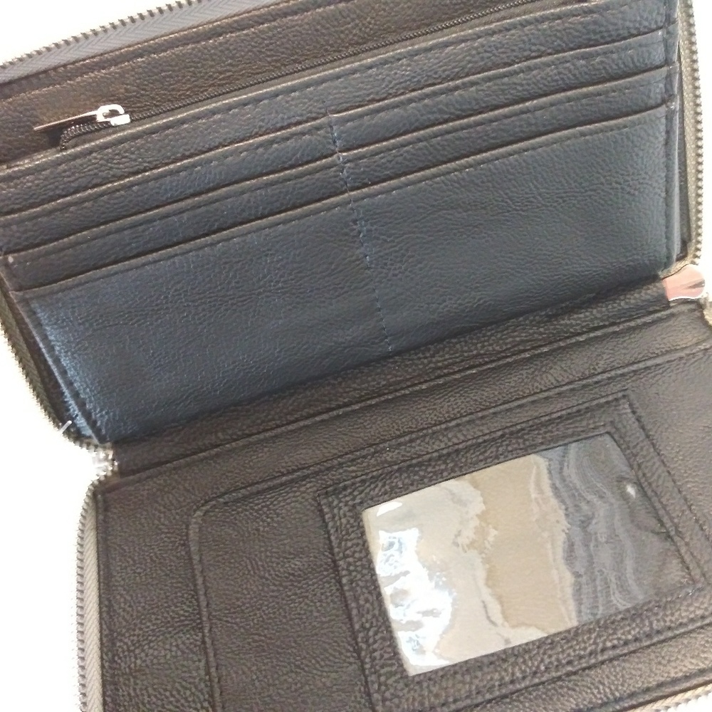 NWT BETSEY JOHNSON ZIP AROUND WALLET WRISTLET CASE - Picture 3 of 5